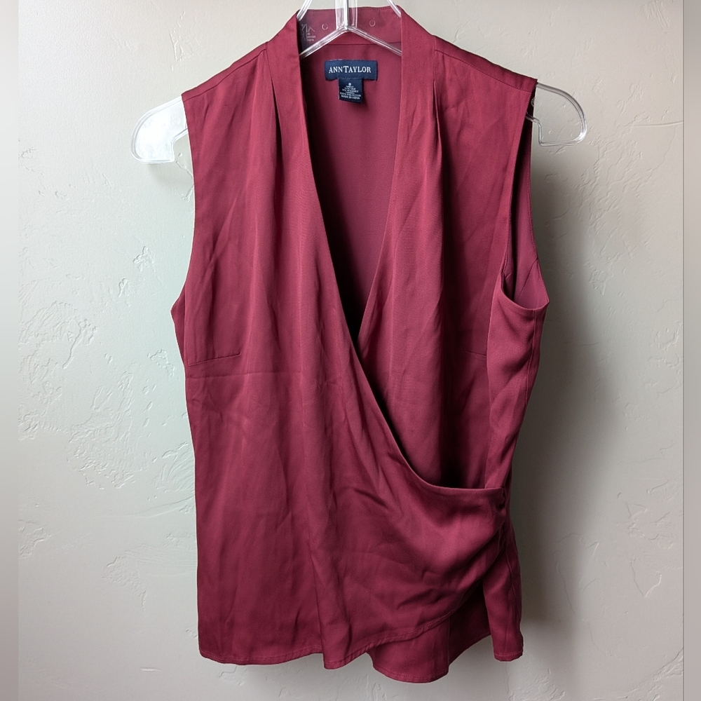 Women's Burgundy Sleeveless Top